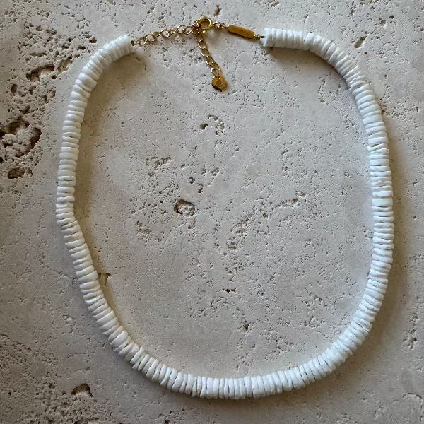 Sea Shell Necklace Gold